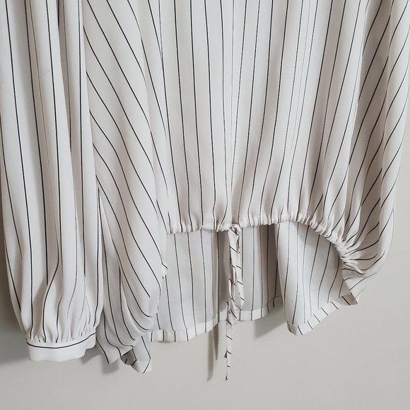 Ann Taylor Semi-Sheer Blouse White & Black Stripe sz. Small - Picture 4 of 7